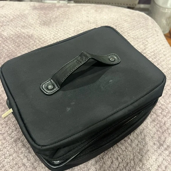 BEIS handing cosmetic bag - Picture 4 of 4